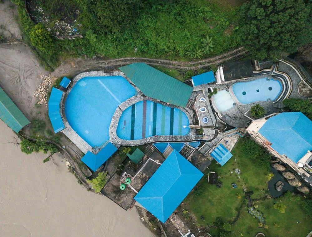 Presidency Resort Upardang Gadhi Екстериор снимка